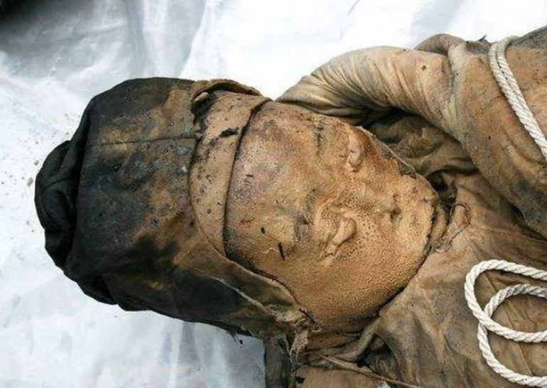 Çin'de 700 Yıllık Kadın Mumya Bulundu